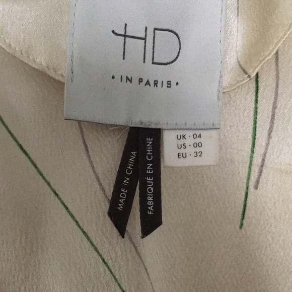 Anthropologie HD in Paris Romantic Blouse - Picture 3 of 3